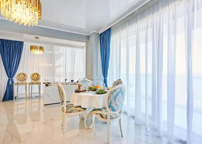 Luxury By The Sea, Mamaia Năvodari